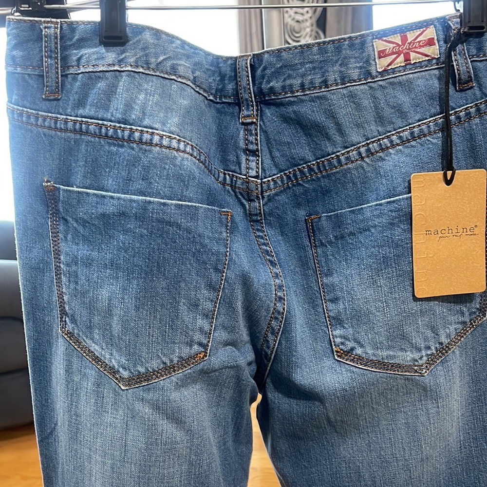 Distressed Jeans - Picture 3 of 4